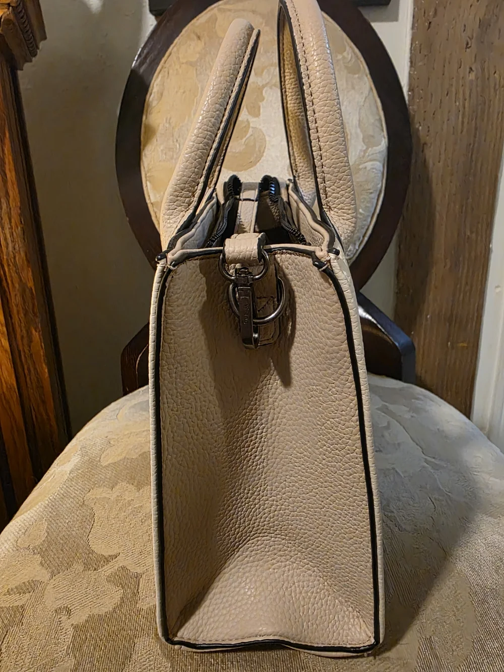 Wrangler Cream Textured Structured Satchel